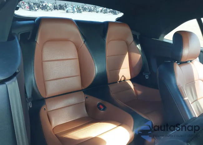 1FATP8UH6N5102183: 43281122