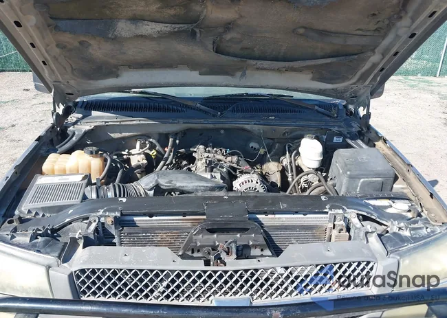 1GCHC24U83Z181772: 43281127