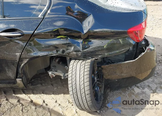 WBA5B3C51GG256932: 43281187