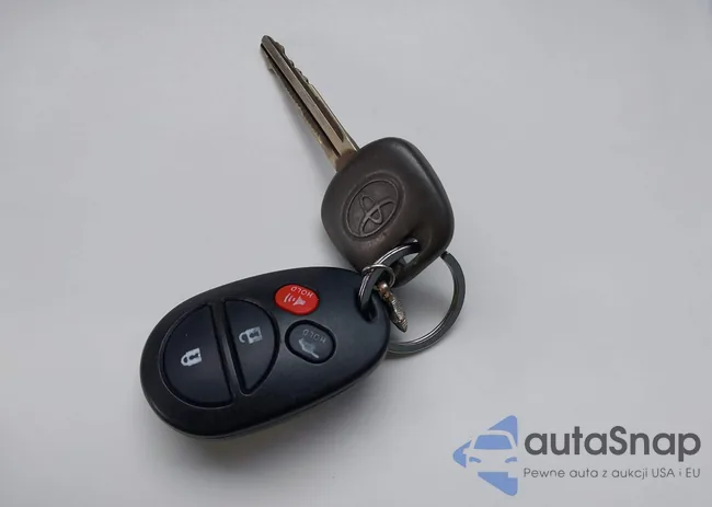 4T1CE38P85U514014: 43281303