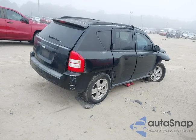 1J8FT47W97D370894: 43281344