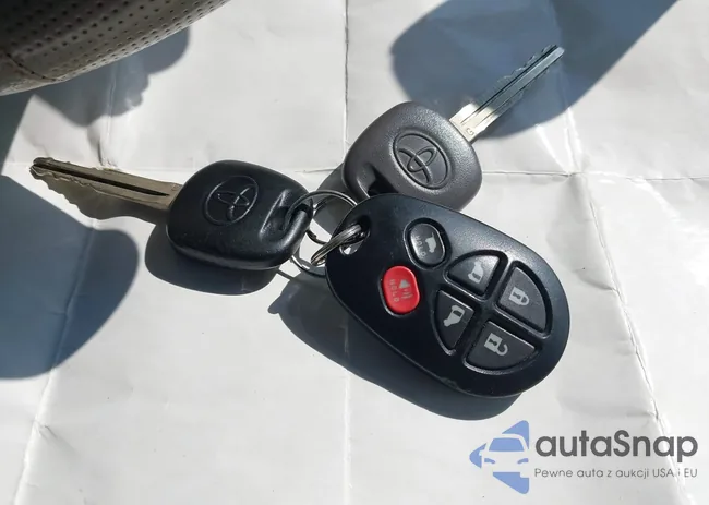 5TDDK3DC2DS058664: 43281359