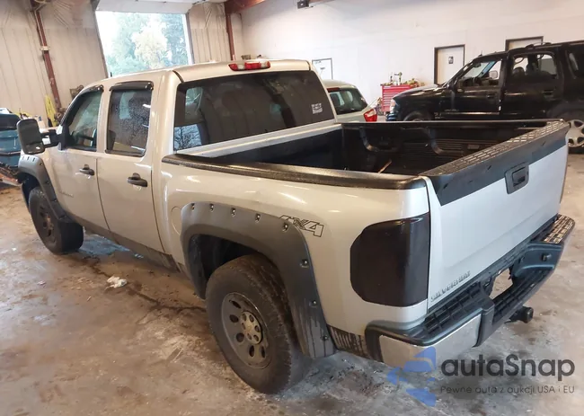 3GCRKSE32AG189991: 43281362