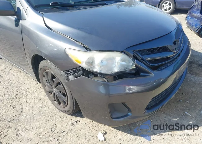 2T1BU4EE4BC574800: 43280558