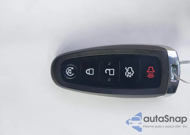 1FADP3N22GL205374: 43280685