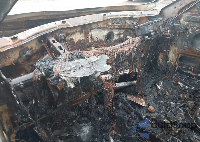 KMHTC6AE8FU222719: 43280698