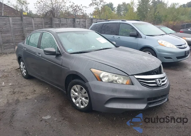 1HGCP2F32BA037751: 43280757