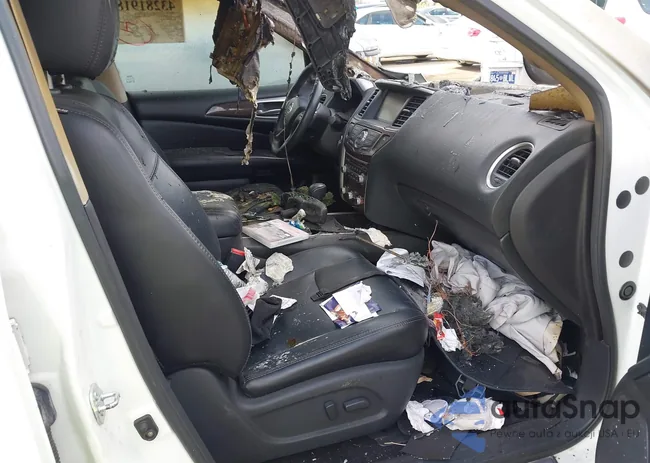 5N1AR2MN9EC670160: 43281918