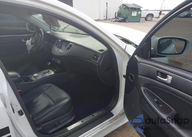 KMHGC4DH4DU226260: 43282069