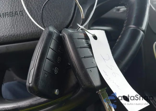 5XYKTDA64FG568880: 43282078