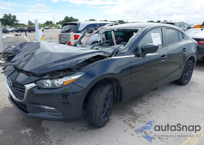 3MZBN1U70JM228468: 43282179