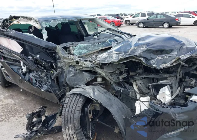 3MZBN1U70JM228468: 43282179