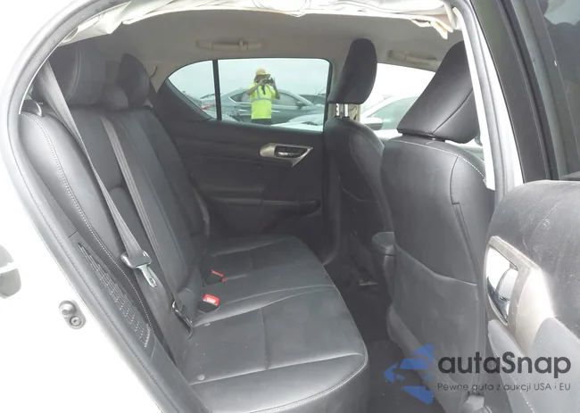 JTHKD5BH4G2263201: 43282220