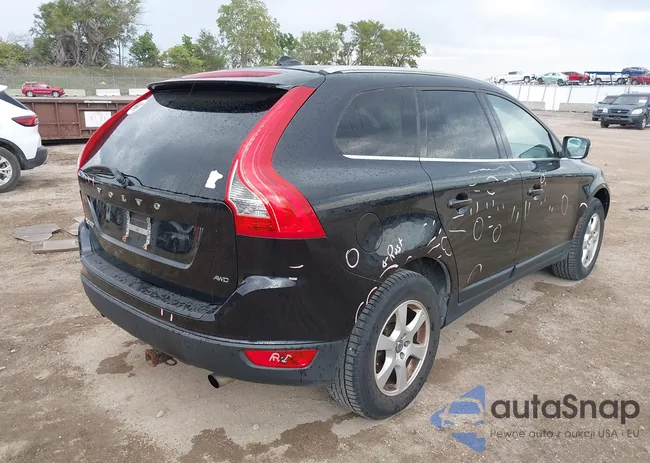 YV4952DZ2B2218202: 43282279