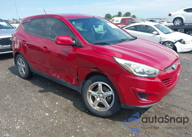 KM8JT3AF3FU070668: 43282300