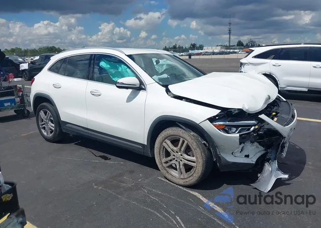 W1N4N4GB3NJ360763: 43281502