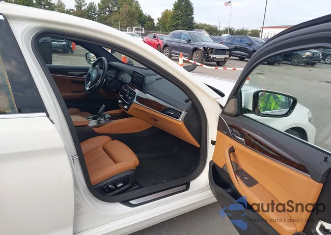 WBAJR3C01LWW69450: 43281706