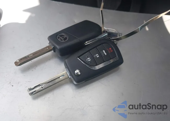 5YFB4MDE1SP273175: 43281779