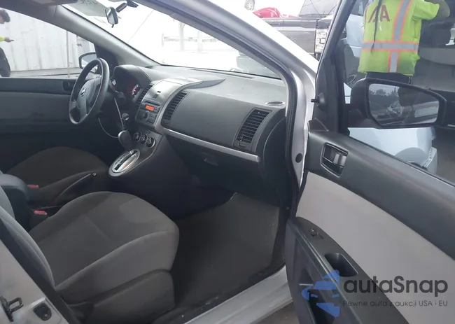 3N1AB6AP2CL728782: 43282796