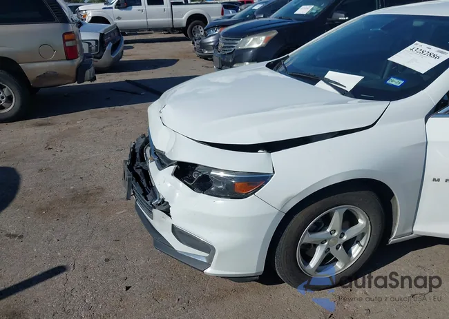 1G1ZB5ST2JF250112: 43282886