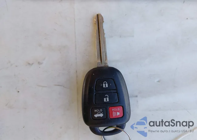 2T1BURHEXHC870843: 43283046