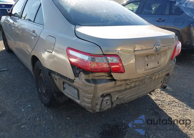 4T1BE46K69U886725: 43283050