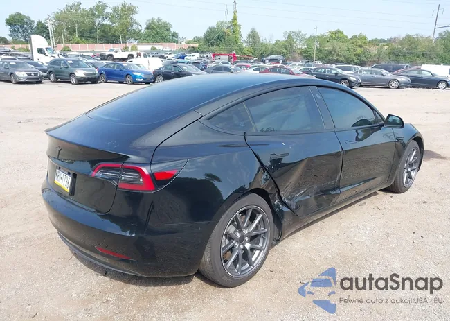 5YJ3E1EA0PF686834: 43282567