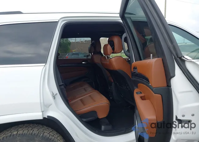 1C4RJFCT8LC420220: 43282573