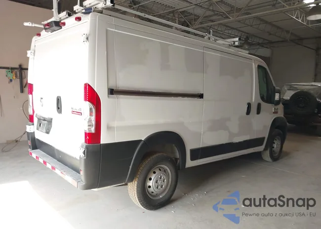 3C6TRVAG5LE127258: 43282666