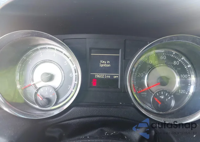 2C4RC1BG3GR267843: 43282700