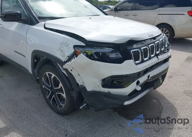 3C4NJDCN3RT586811: 43282708