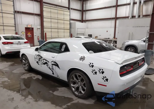 2C3CDZAG4FH823606: 43282713