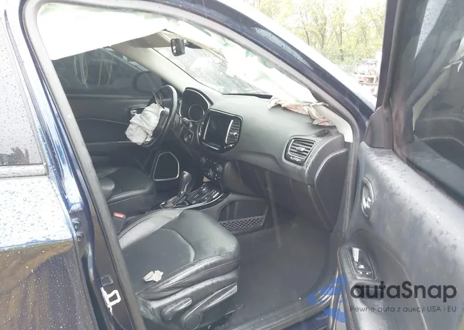 3C4NJDCB7LT178471: 43282753