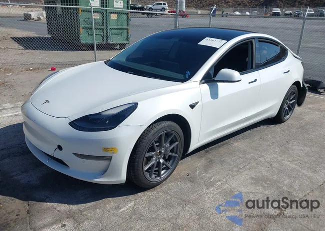 5YJ3E1EB4NF255578: 43282771