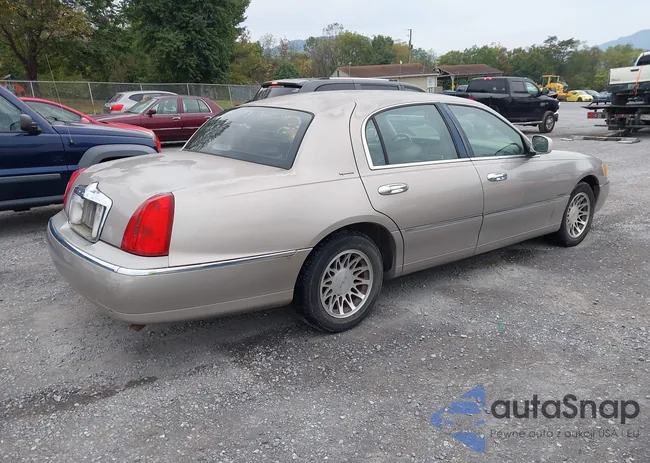 1LNHM82W81Y680168: 43283868