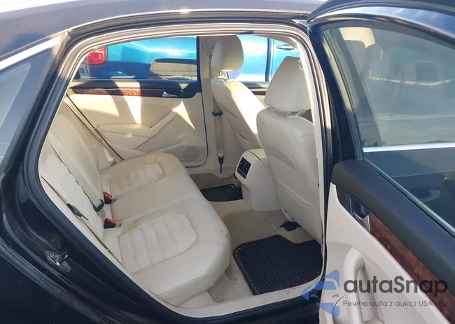 1VWCN7A32DC137667: 43284005