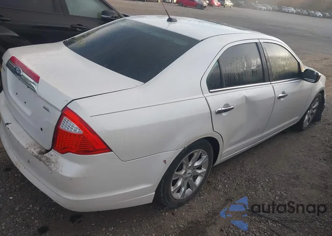 3FAHP0JA8CR134433: 43284074