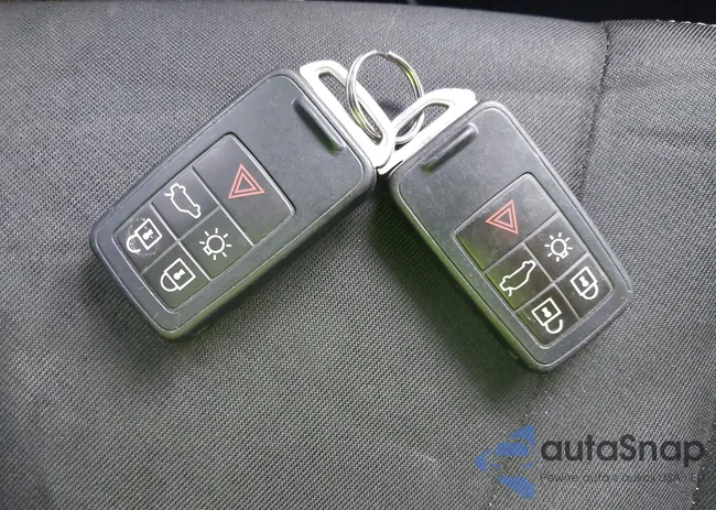 YV440MDA4F2615902: 43284109