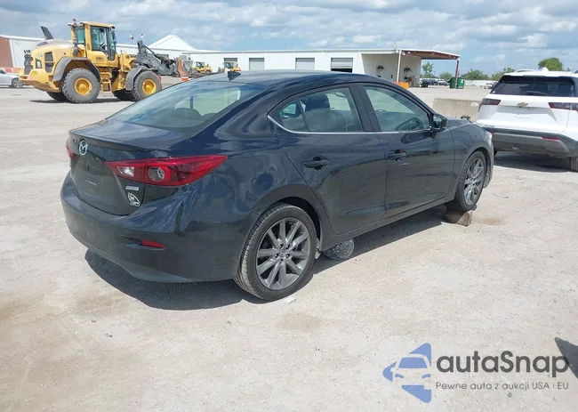 3MZBN1W31JM186208: 43284133