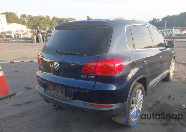 WVGAV7AX0CW562102: 43284288