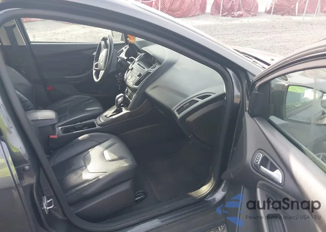 1FADP3F2XFL271281: 43283654