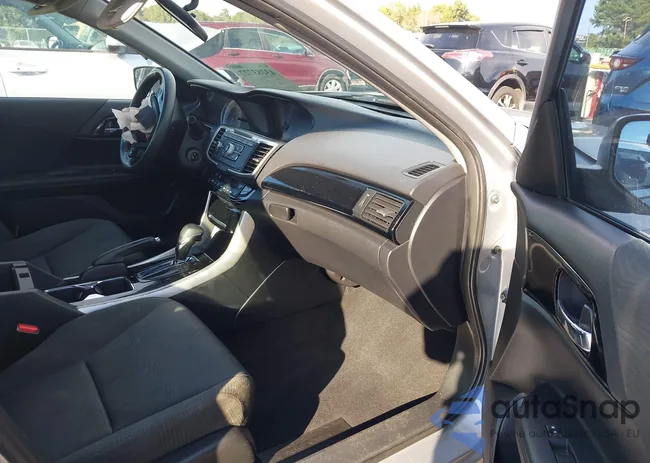 1HGCR2F38HA222549: 43283727