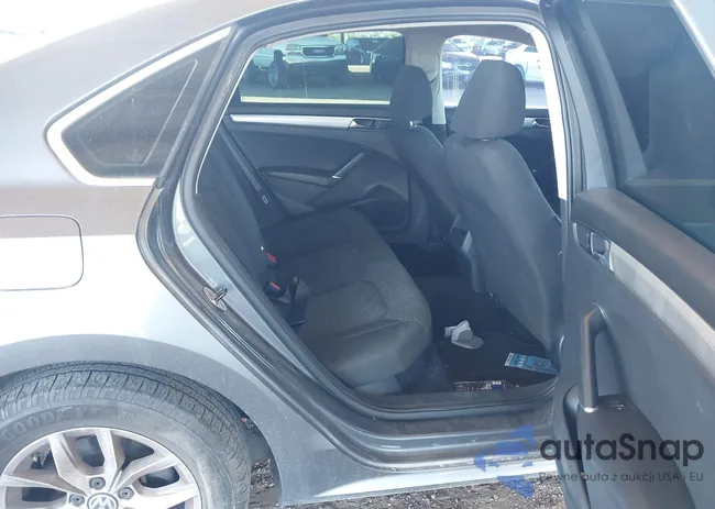 1VWAT7A31HC053536: 43284794