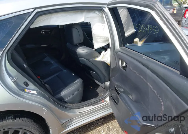 4T1BK1EB8GU215465: 43284850