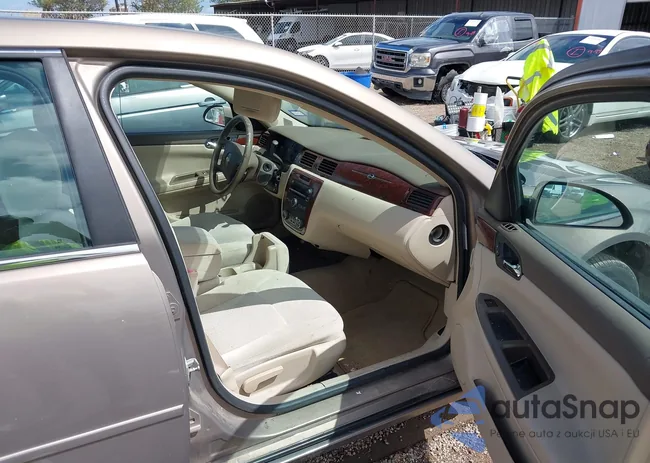 2G1WT58K669167524: 43284907