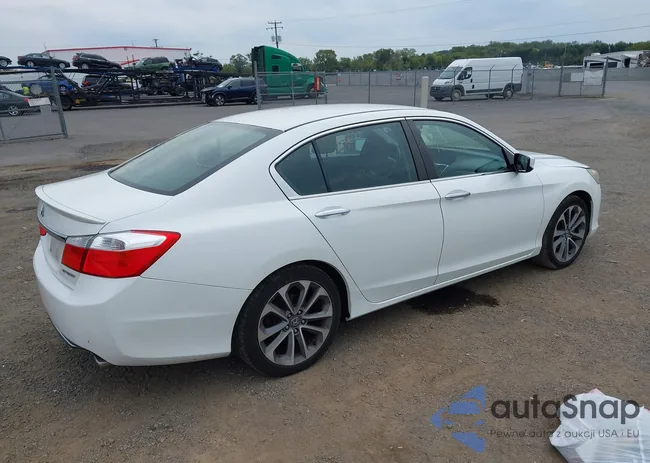 1HGCR2F52EA219322: 43285228