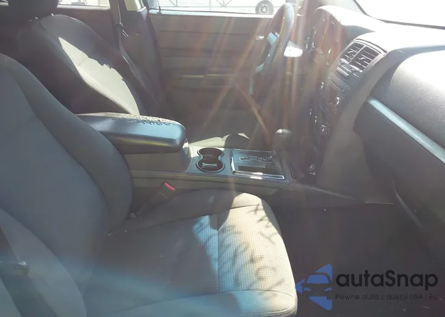 2B3KA43R88H240185: 43285274