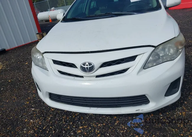 2T1BU4EE2DC103733: 43285317