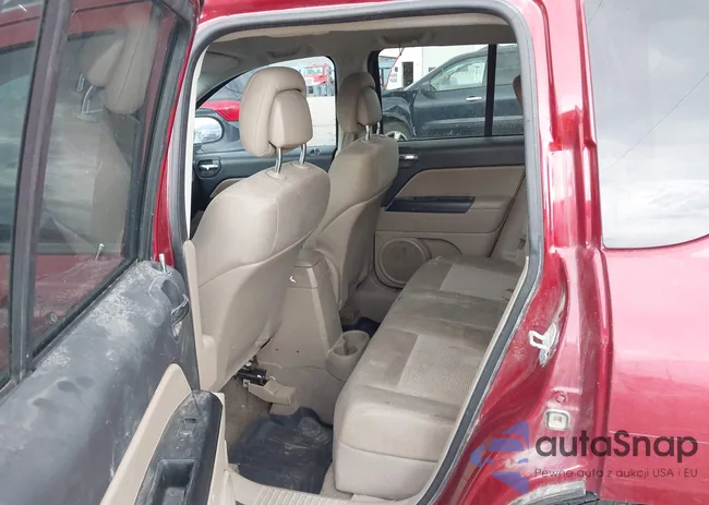 1C4NJDEB1CD588704: 43284433