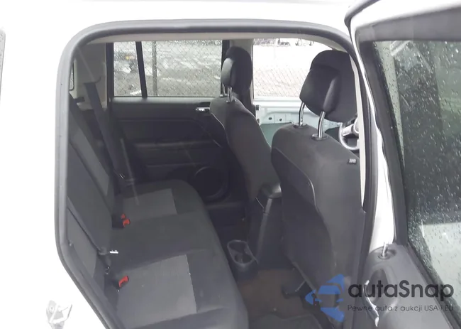 1C4NJDBB3FD240038: 43284521